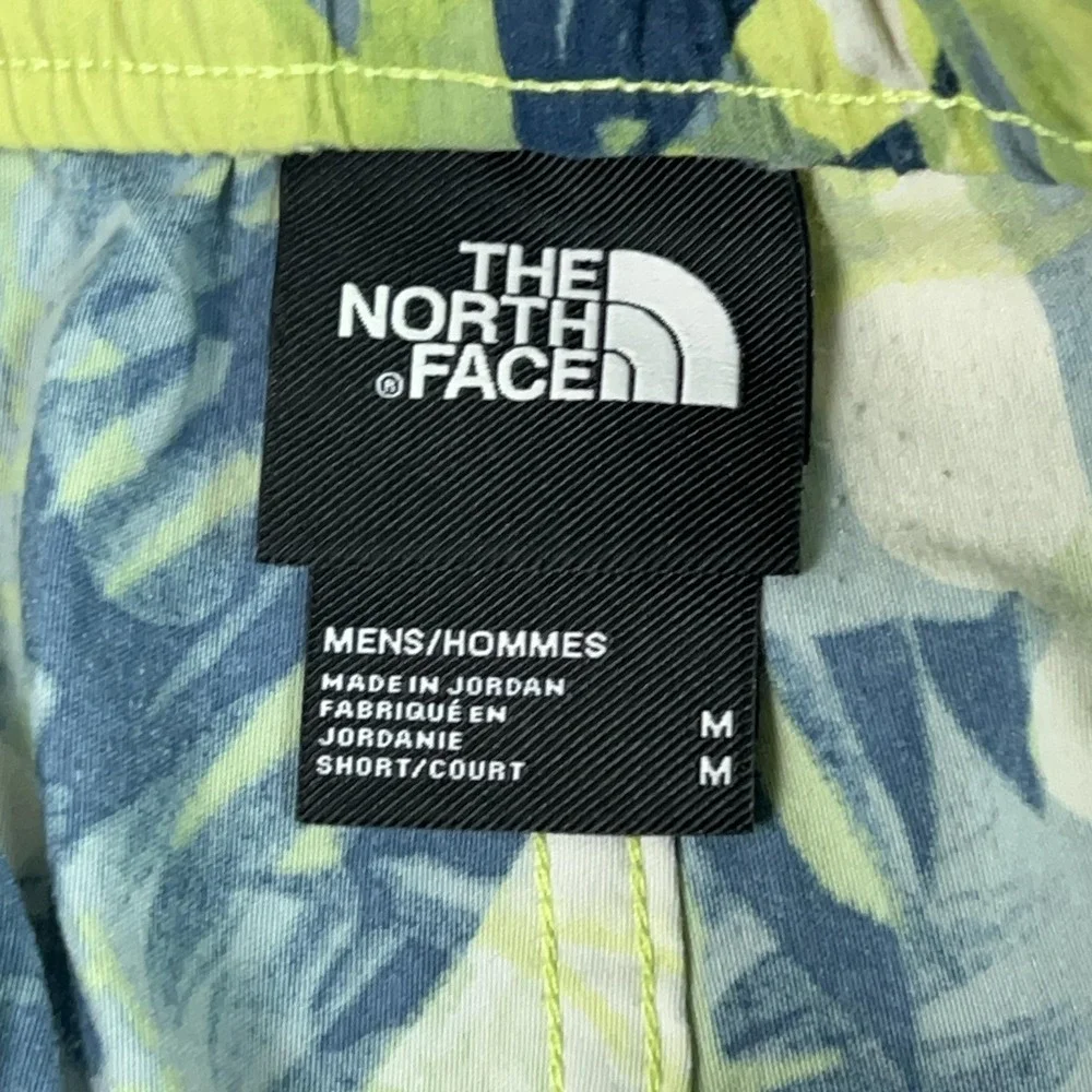 The North Face Swim Shorts Mens Medium Green Camo Unlined Drawstring Beach